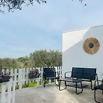 Apollonia Hébergement de vacances *